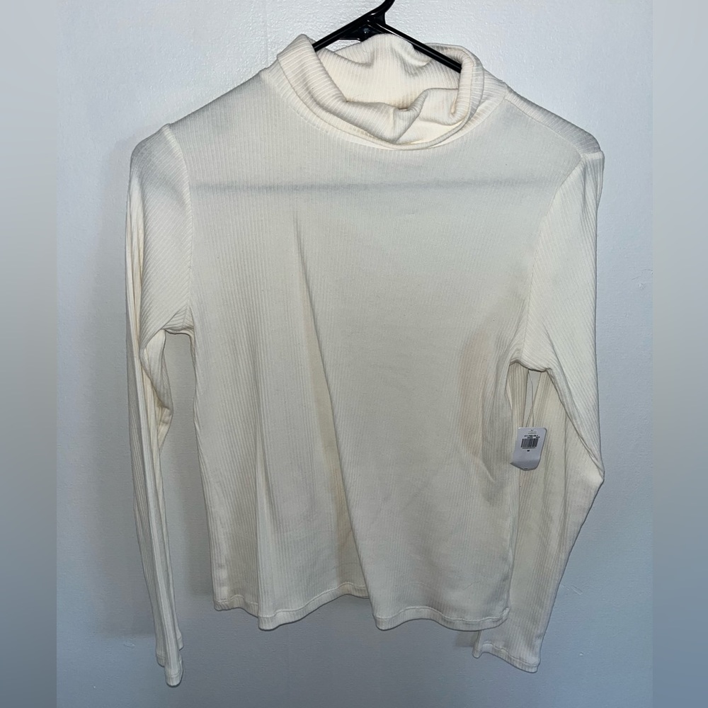 NWT Old Navy Turtleneck Layering